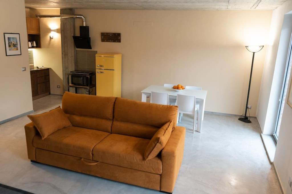 Apartmán Centro Storico Recinto Dei Nobili 4-Private Parking Asti Exteriér fotografie
